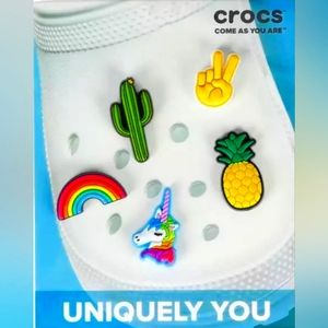 Crocs JIBBITZ Charms Fun Trend 5 Pack, Rainbow, Cactus, Unicorn, Pineapple, ✌️